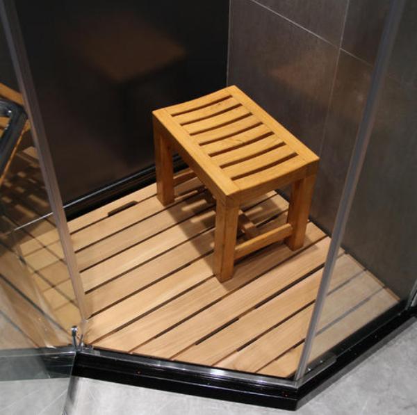 ▲现在谁家卫生间还铺瓷砖？这种材料防滑排水，一平方20块就能搞定