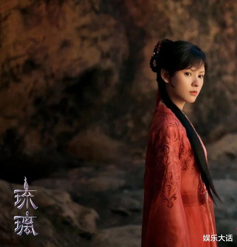 琉璃|玲珑为何夜夜梦到乌童?翻看《琉璃》原著才知她们的感情有多复杂