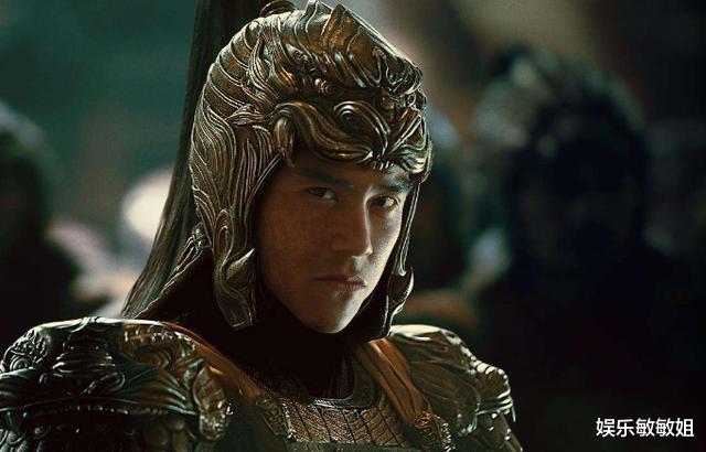 电影@投资10亿的电影拍成烂片，主题曲却火得一塌糊涂，网友：扎心了