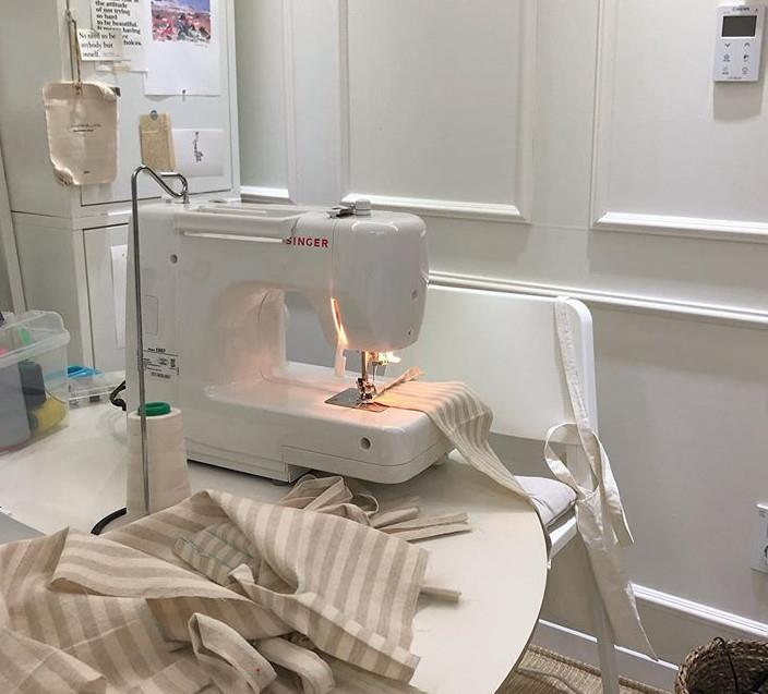 眼前的生活:30岁博主的“治愈系”家居走红:一个人的生活,过得精致而美好