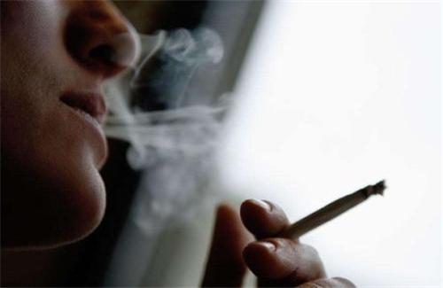 「桑葚」男人年过50，常吃以下这些美食，比抽烟喝酒过瘾，关键还不贵