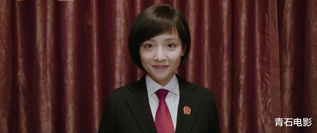 黑色灯塔|真敢拍！这部《黑色灯塔》用1集就让人毛骨悚然，只网播太亏了