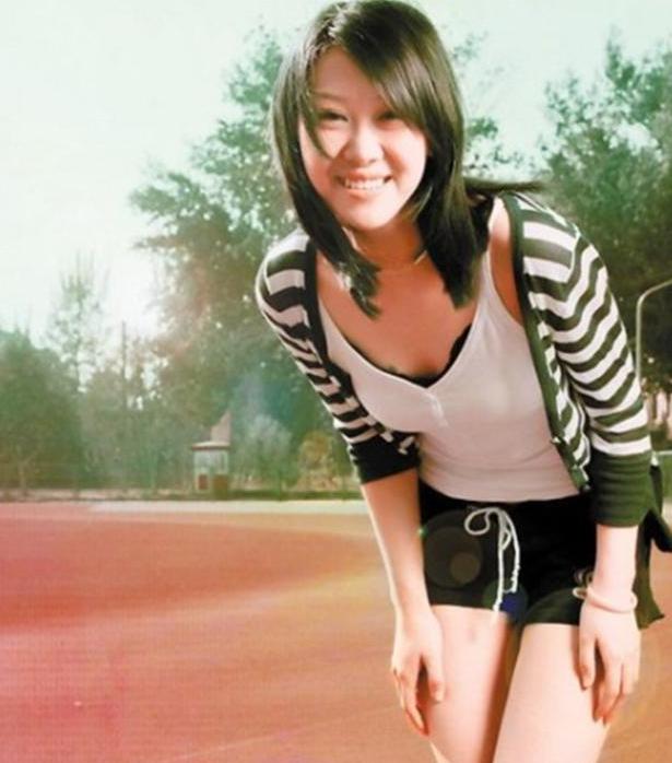 快递员：8年前，歌手付丽对快递员一个微笑，让她付出了生命的代价