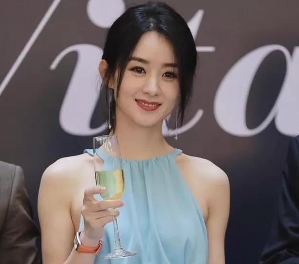 杨幂|33岁杨幂上节目被指脸太垮，成85花中状态最差的？