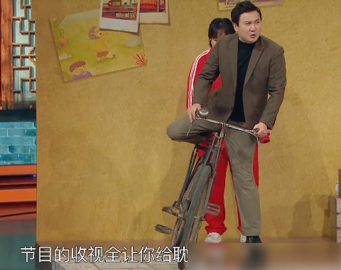 「杨迪」贾玲“不满”杨迪猜太快，现场让他装傻，沈腾的做法及时救场