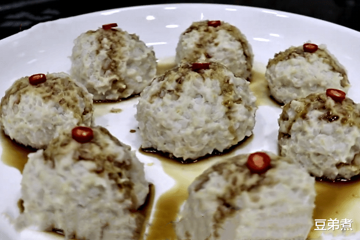 扁豆|秋天吃土豆红薯不如吃它，维C含量极高，做成丸子最香，别不懂吃