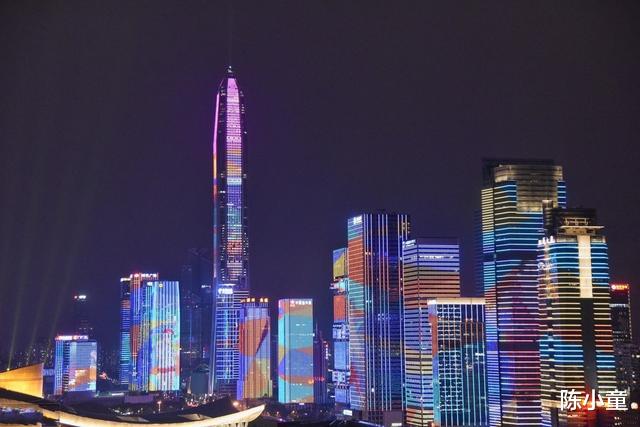 「夜生活」中国夜生活丰富的8个城市,每一个都是不夜城,来了都不想走