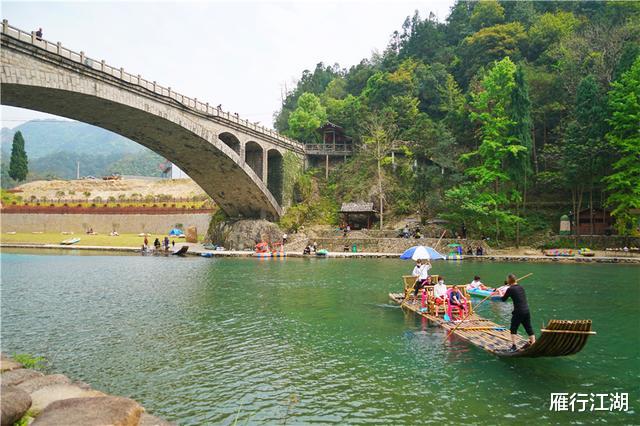 「楠溪江」浙江有一条神奇的河流，一百多公里有800多个景点，游客：美如画