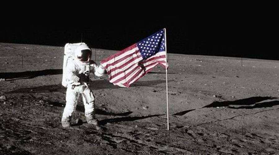 外星人|揭秘美国51区六大谜团，外星人跟军方亲密合作，积极繁殖外星混血儿