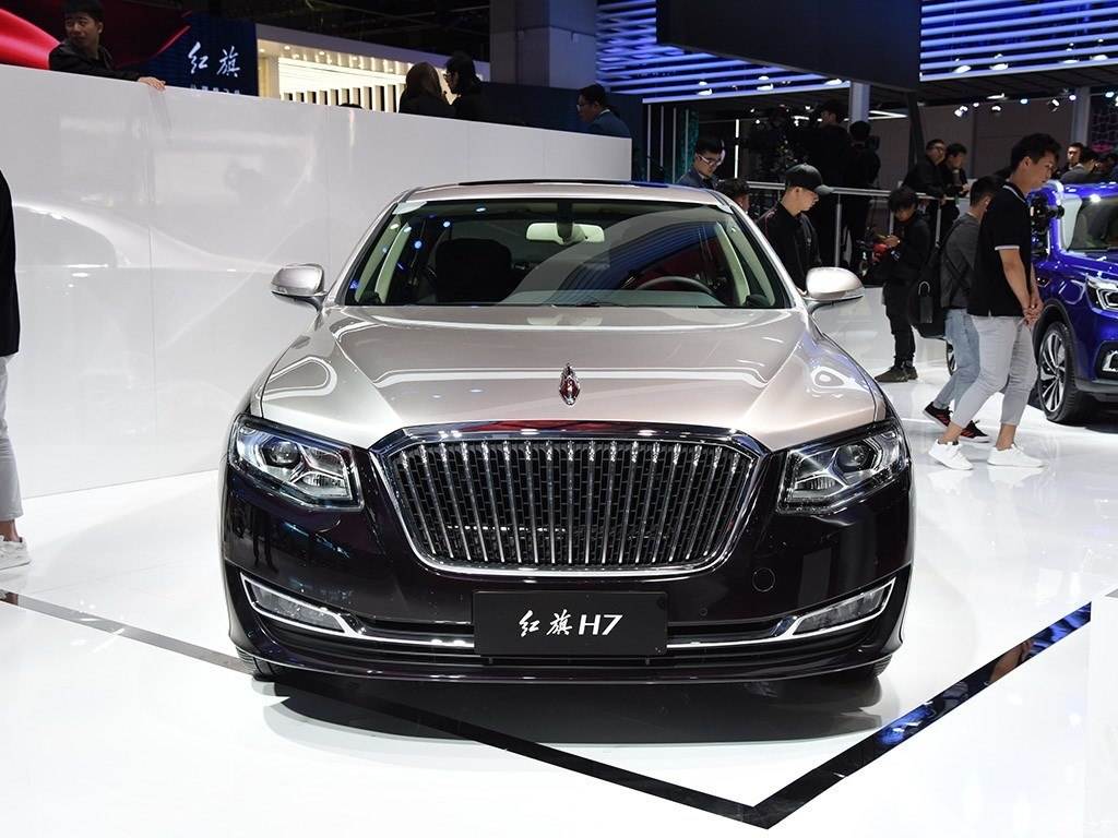 「红旗H7」红旗H7成为国产车的又一个骄傲！前置后驱，自带中国元素成亮点！