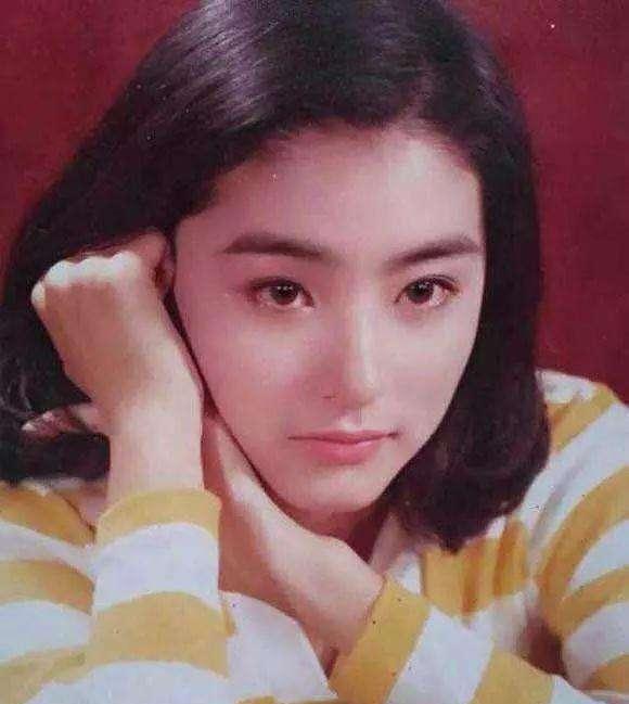 娱乐圈|出生在50年代的娱乐圈四大美女如今都成了花甲老人,谁才是最美