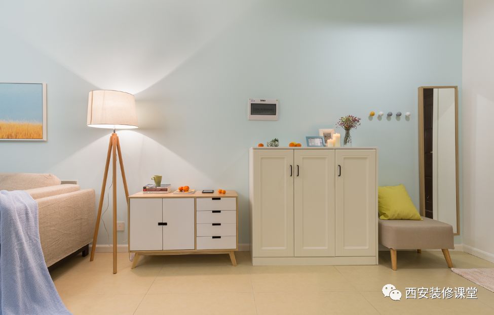 ：145m2四房清新，无任何造型，连石膏线都没有