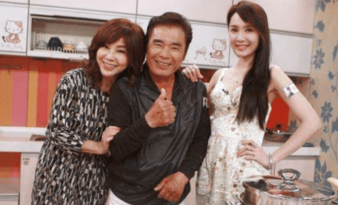 |最风光时他娶了6个老婆,破产后跑的一个不剩,今72岁又娶小娇妻