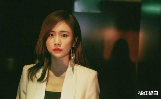 李准|知名女星捧高踩低败光路人缘,果然,出来混迟早都是要还的!