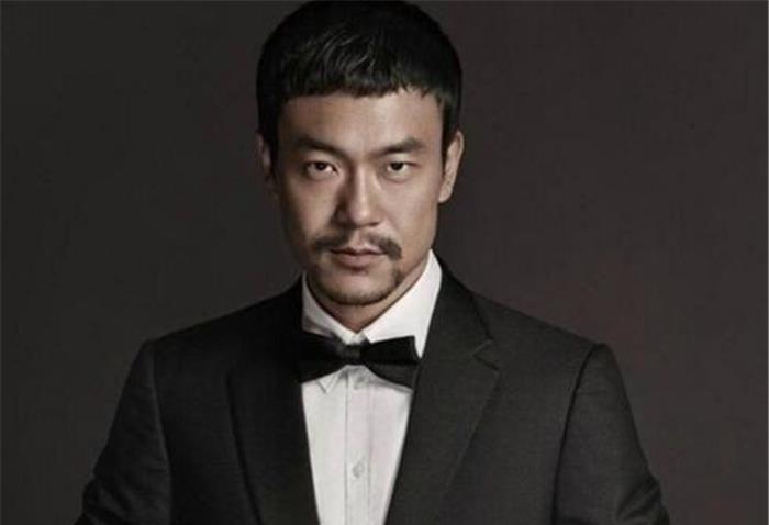 『爱奇艺』爱奇艺又一悬疑剧将袭，“双男主”人设超惊艳，网友：熬夜追定了