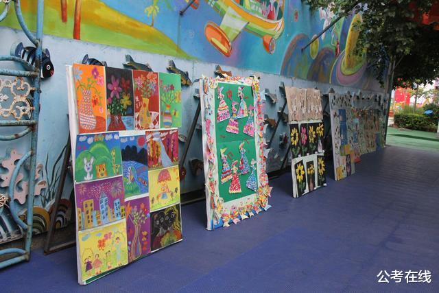 『美术』毕业就是失业，12个被评为就业率最低的专业，有你从事的行业吗？