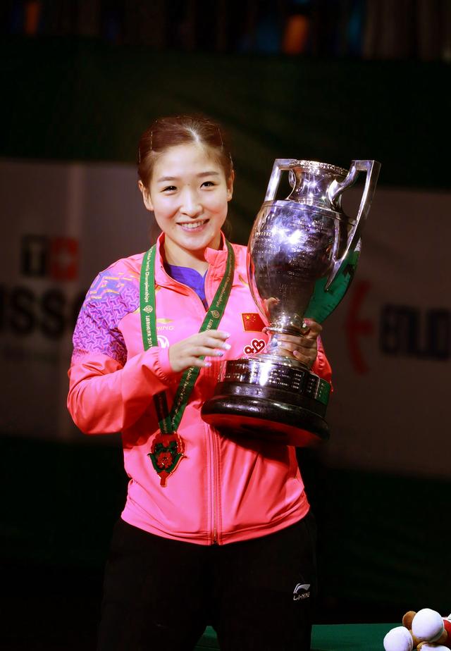 刘诗雯@刘诗雯说父爱:破茧成蝶背后父亲的泪与坚守