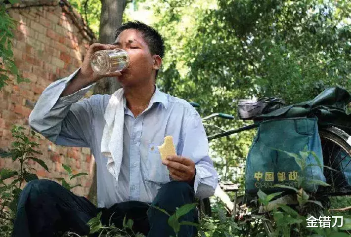 申通快递|靠烧钱火遍全国，却被联手封杀！快递界黑马，还有活路吗？