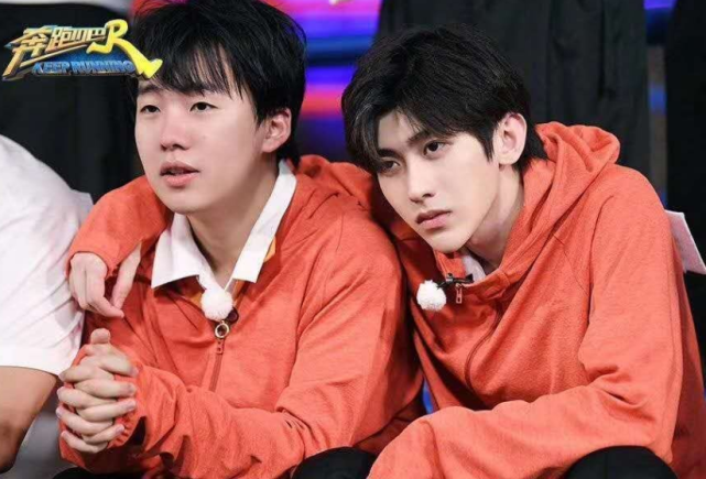 郭麒麟|只录两期？蔡徐坤郭麒麟行程有变，《跑男》全员回归或成奢望