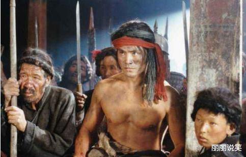 邵兵|开拍10天《笑傲江湖》,邵兵被\赶\出剧组,张纪中:恨不得扇他\巴掌\