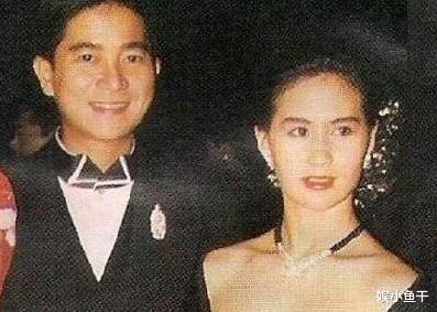 何超琼■当年何超琼为何不顾反对也要为陈百强扶灵?现在终于知道了