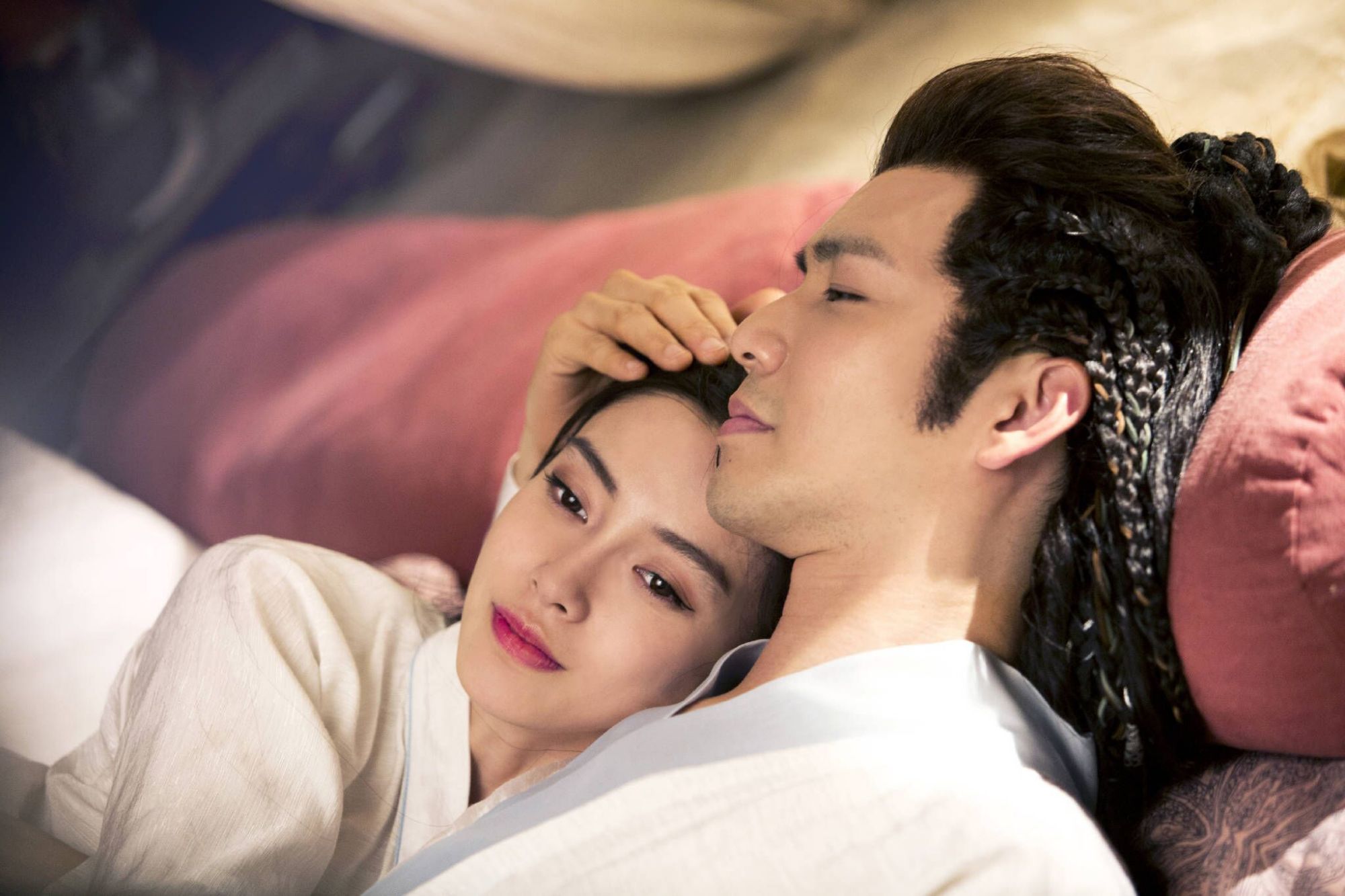 燃烧▲钟汉良时隔四年再接古装剧，得知女主是她，总算放心了