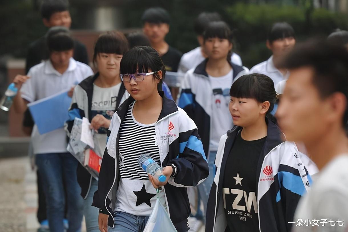 教师|教育部门兑现教师“三补贴”，一线教师：“整体收入”更重要