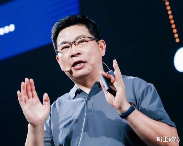 余承东|余承东终于出手！一亿像素不如大底大像素，不用2K屏是正确的