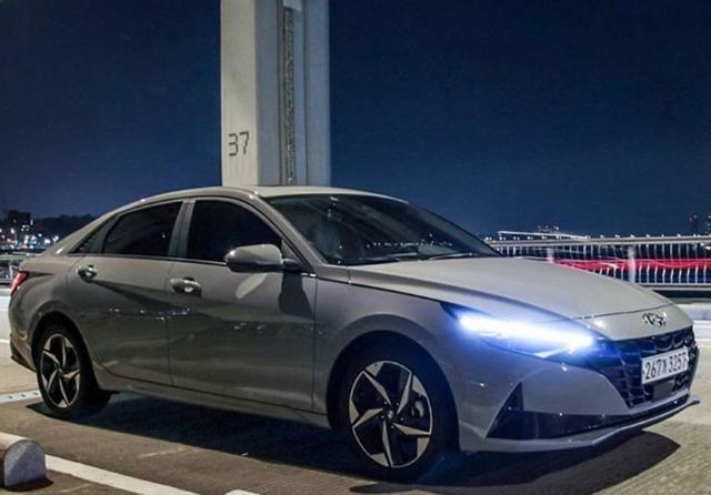 现代伊兰特|北京车展：全新伊兰特正式预售，有“重回巅峰”内味儿了？