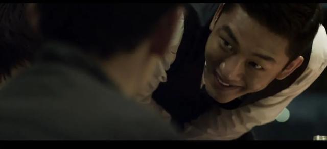 警察|票房第一，国内不敢拍的，却被韩国拍了出来