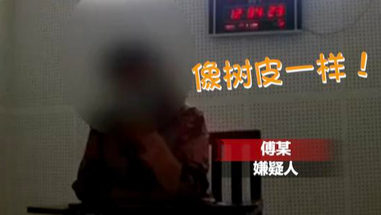 「内蒙古」女子偷走30根香肠抱怨硬得像树皮 老板:她偷的是模型