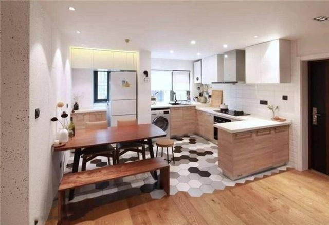 @看看人家的厨房设计，高级实用又有仪式感，我家的厨房只能叫柜子