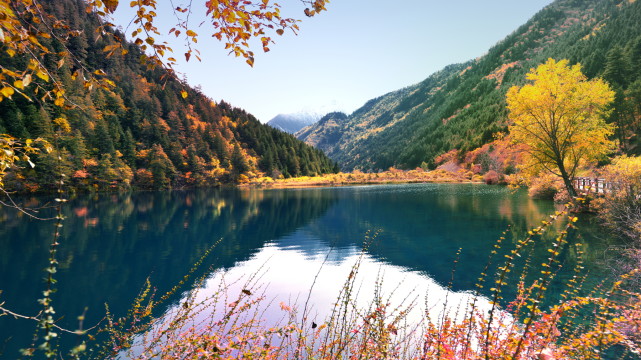 稻城亚丁|10个秋季最美旅行地，稻城亚丁上榜，最后一个少有人知