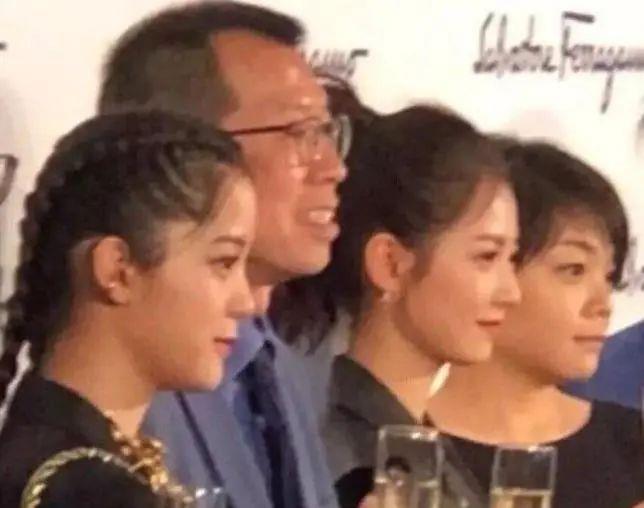 【孟美岐】这些女星在尬吹颜值？