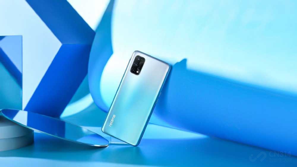 北斗导航|65W快充+4300mAh电池+175g realme 真我X7实在太懂年轻人了