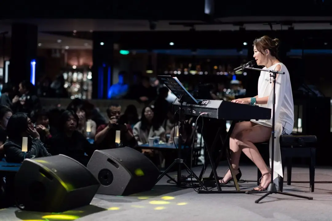 『叶蓓』许巍为她破例，朴树因她重出江湖，淡出乐坛多年，民谣一姐仍是她