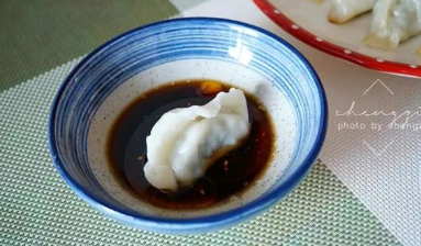 『鸡蛋』夏天来了，包饺子别再用韭菜，用它更鲜嫩，一咬满嘴爆汁，太香了