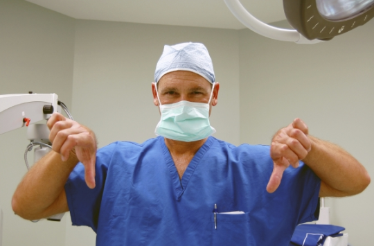 瑞典▲美国和瑞典的政府都决定不再公布疫情的数据，那么国内统计的数据是从哪里来的？