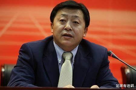 中国足协|中国足协荒唐处罚：玩“王者”禁赛一年 “插花脚”写检讨