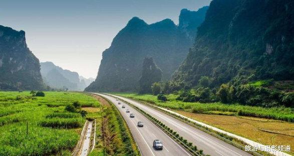 天堂之路:我国最美的高速公路,沿途风景胜过5A景区,被外媒赞为天堂之路!