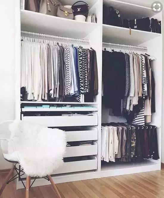 |这样布局，让你找衣物随心随意！布局错了，衣柜再大也不够装！