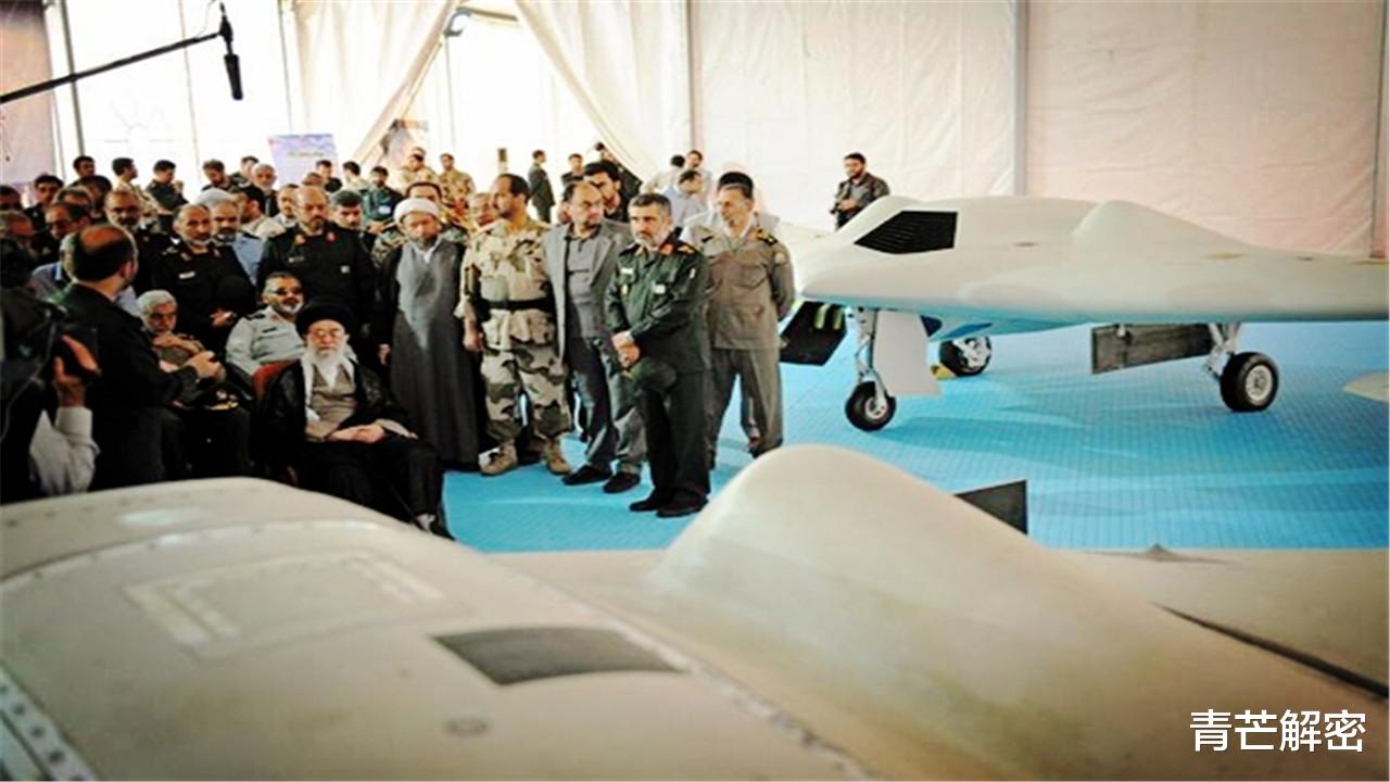 阿塞拜疆無人機殺入伊朗，革命衛隊一槍未開，無人機粉身碎骨-圖2