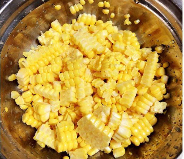 玉米|立秋后，豆浆牛奶都靠边站，用它跟玉米打成汁，清甜细腻对脾胃好