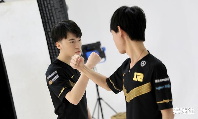 RNG▲RNG千字长文开撕JDG和裁判组，锤石操误硬说BUG！小虎因此犯耳病