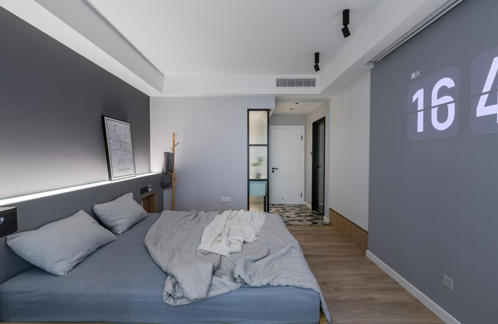 |难怪“横厅”结构的新房，越来越受欢迎，看了她家才知道有多爽