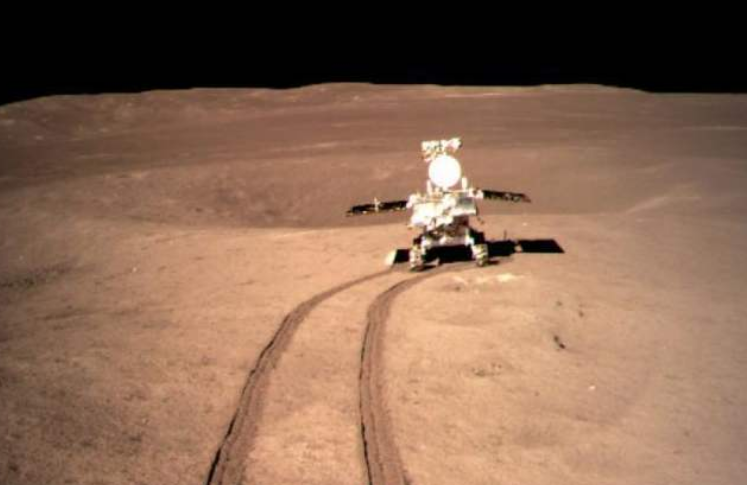 「泰坦蟒」月背首个生命仅存活2天？引外媒幸灾乐祸，中国专家：别高兴太早