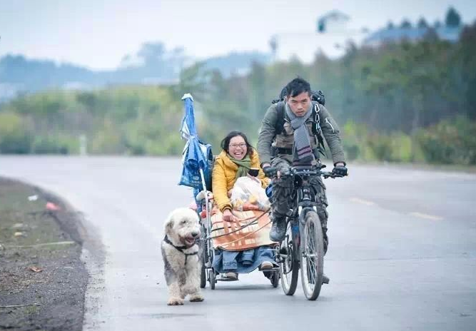 颜夕趣史|5年前，25岁小伙带着200块携绝症女友环游全国，他们现状如何？