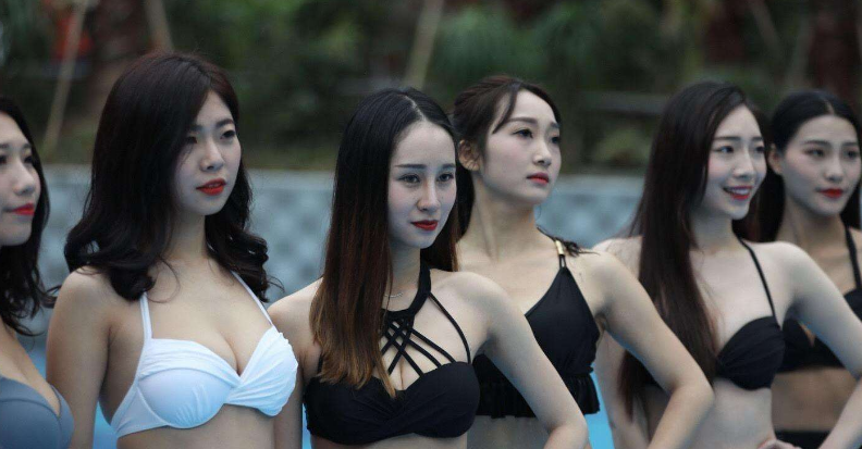 杨坤|横店美女群演漫山遍野,为了争取资源不择手段,现实状况令人唏嘘!