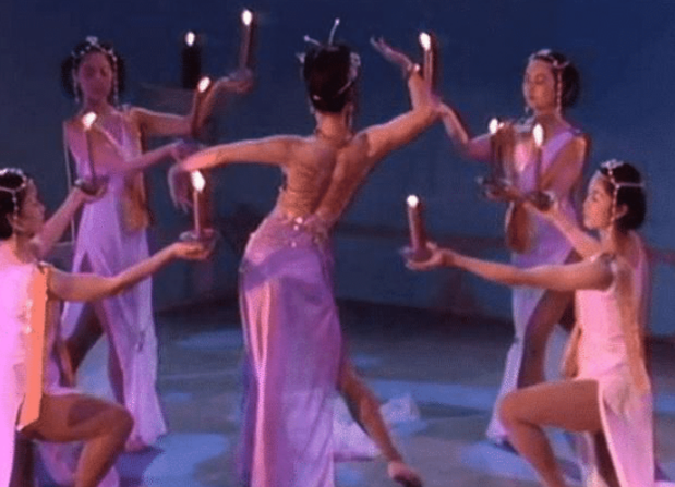 封神榜|90版《封神榜》罕见剧照曝光，画面尺度令人汗颜，要是放到现在过不了审