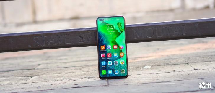 『5G』一款没有过时的荣耀旗舰手机，降至新低价，性能“被低估”